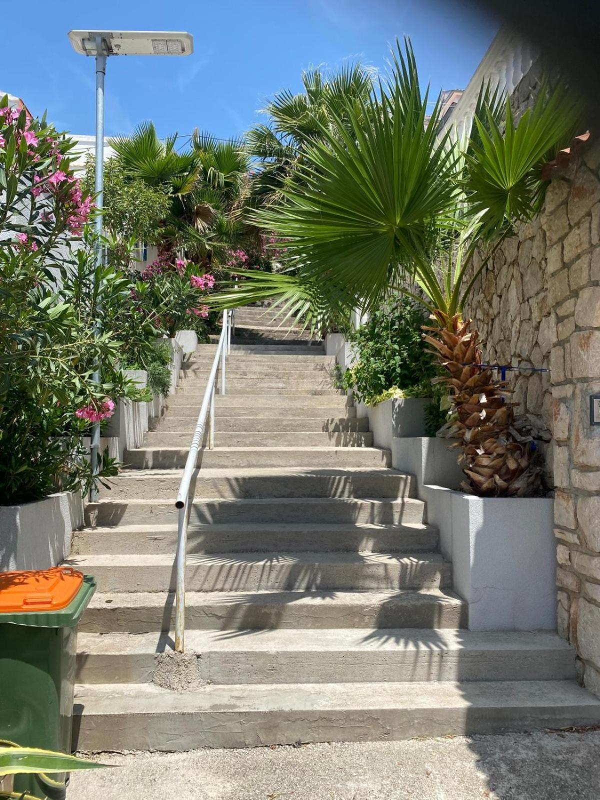 Villa Pina Tisno Apartment Zonsa 2 Pers Εξωτερικό φωτογραφία